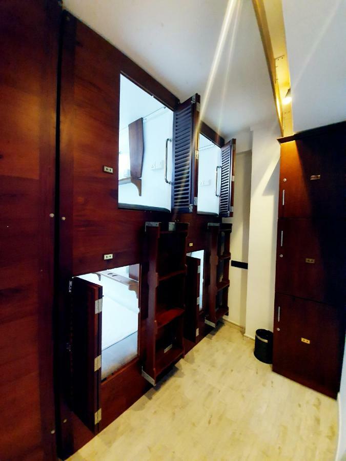 Hotel Bed Station 210 Kandy Esterno foto
