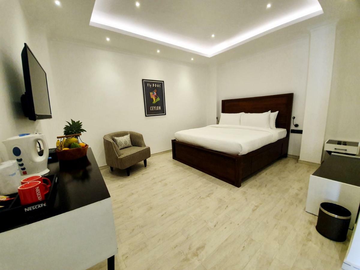 Hotel Bed Station 210 Kandy Esterno foto