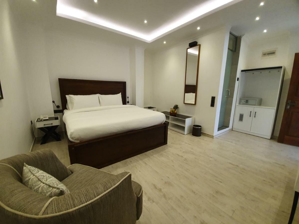 Hotel Bed Station 210 Kandy Esterno foto
